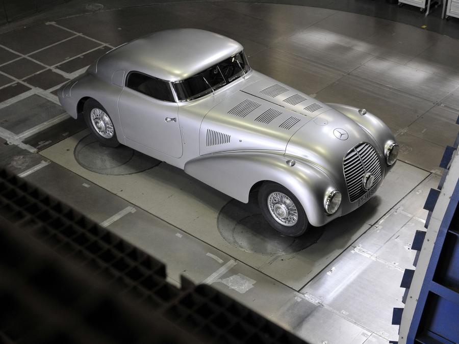  Mercedes-Benz 540K Streamliner 1938 года  (фото 5 из 10)